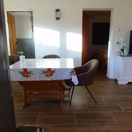 Rhoenblick Comfortable Holiday